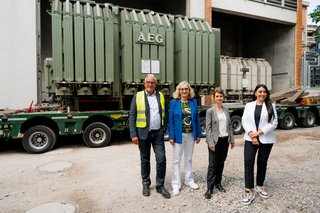 Harald Hauser (Techn. Geschäftsführer Stuttgart Netze), Marlies Hummel-Dietz (Kfm. Geschäftsführerin Stuttgart Netze), Miriam Faulwetter (Programmleiterin GIZ) und Yulia Rybak (Co-Leitung Deutsch-Ukrainische Energie Partnerschaft). 2024-05-16_SN_PM_Ukraine_01.jpg
